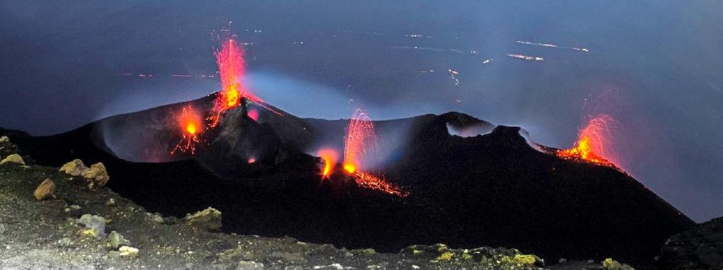 Active Volcanoes In Italy Know More Before You Relocate To Italy