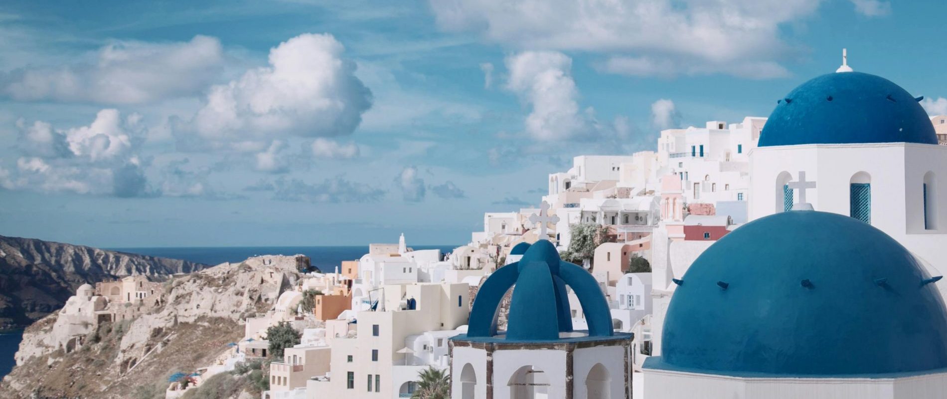 Santorini, Greece Santorini, Greece blue skies and beautiful houses in Greece