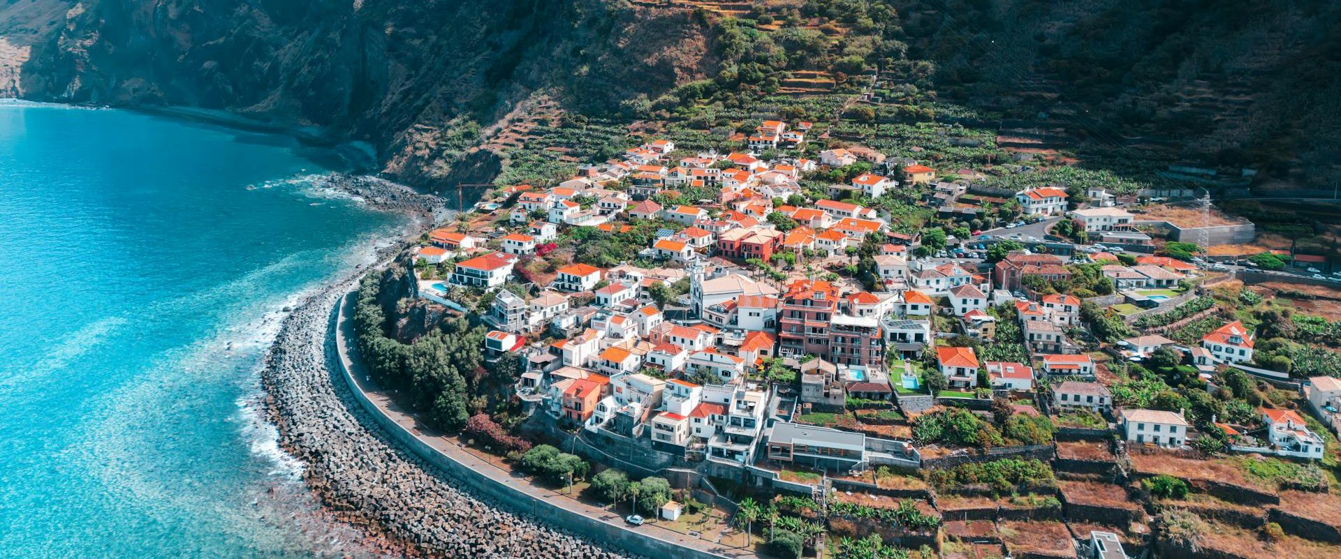 Why Are Italians Moving to Portugal, Move to Portugal With VanOne, Madeirã, Castelo Branco, Portugal